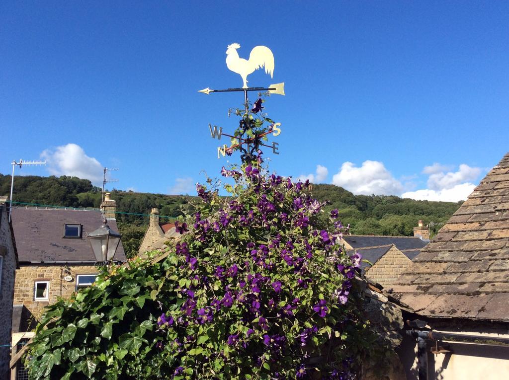West End Cottage And Shippon Eyam Ruang foto