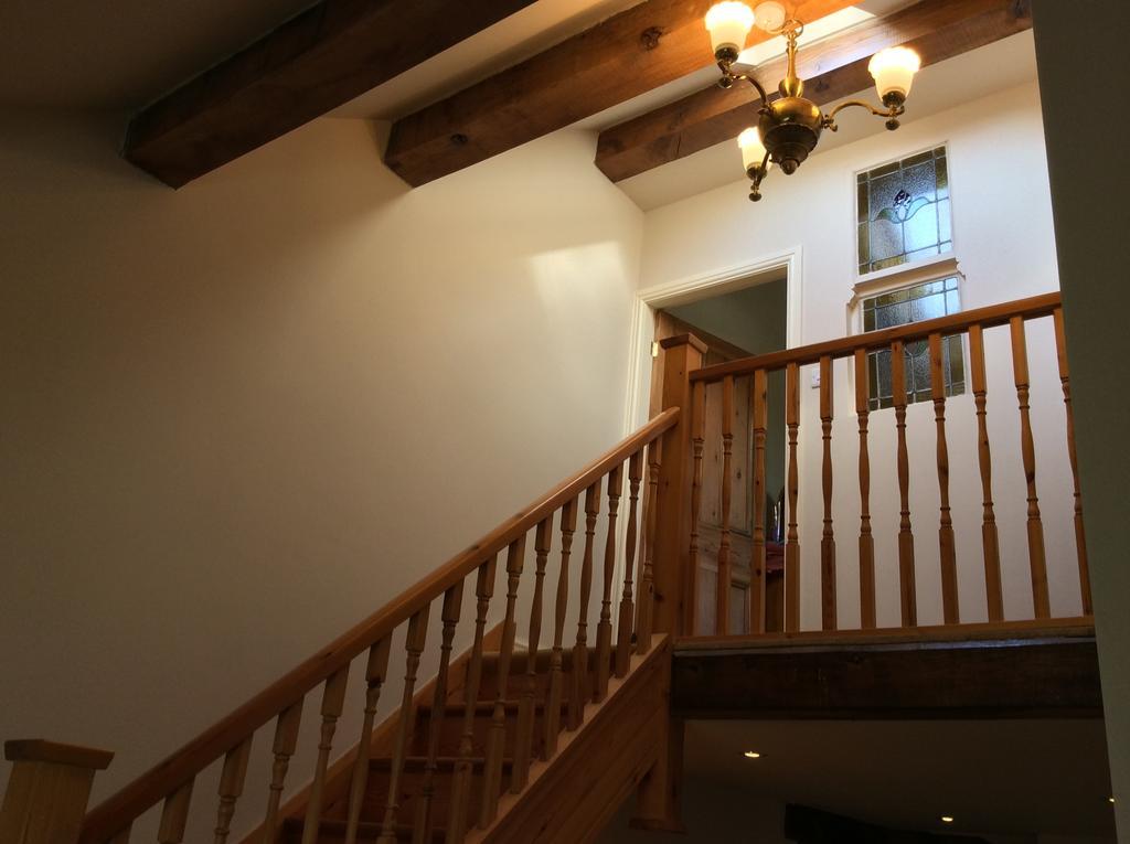 West End Cottage And Shippon Eyam Bagian luar foto